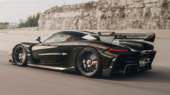  Koenigsegg Sadair's Spear  1.625  